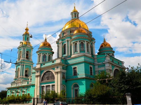 Что означают купола православных церквей